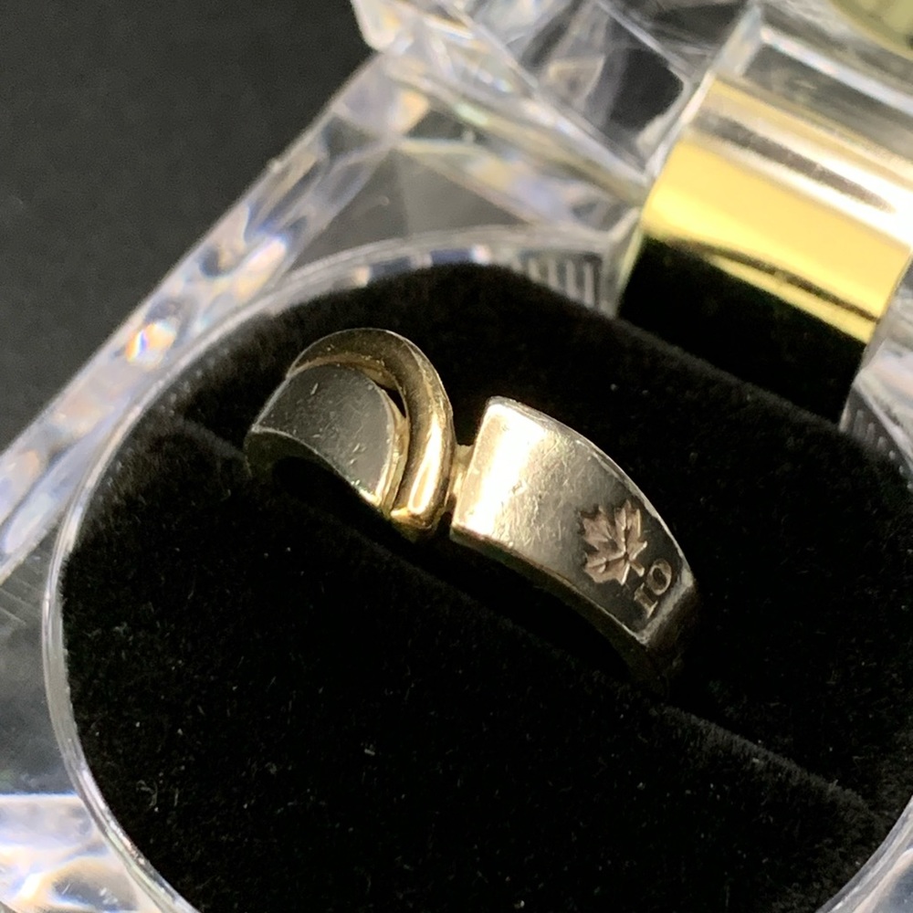 10KT & Sterling Silver Ring 4.44 Grams!